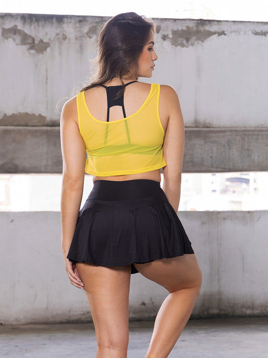 Camiseta deportiva en malla tipo crop top