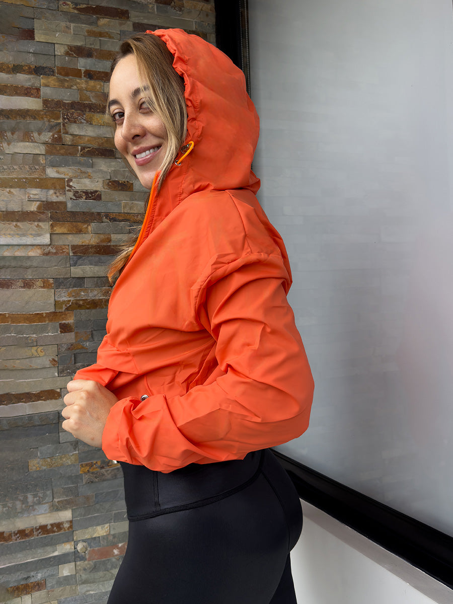 Chaqueta cortavientos deportiva para dama