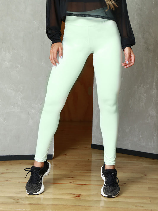 Leggins efecto piel deportivo para dama / Descuento