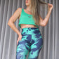 Camiseta deportiva en malla tipo crop top