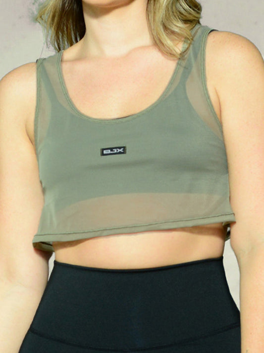Camiseta deportiva en malla tipo crop top / Descuento