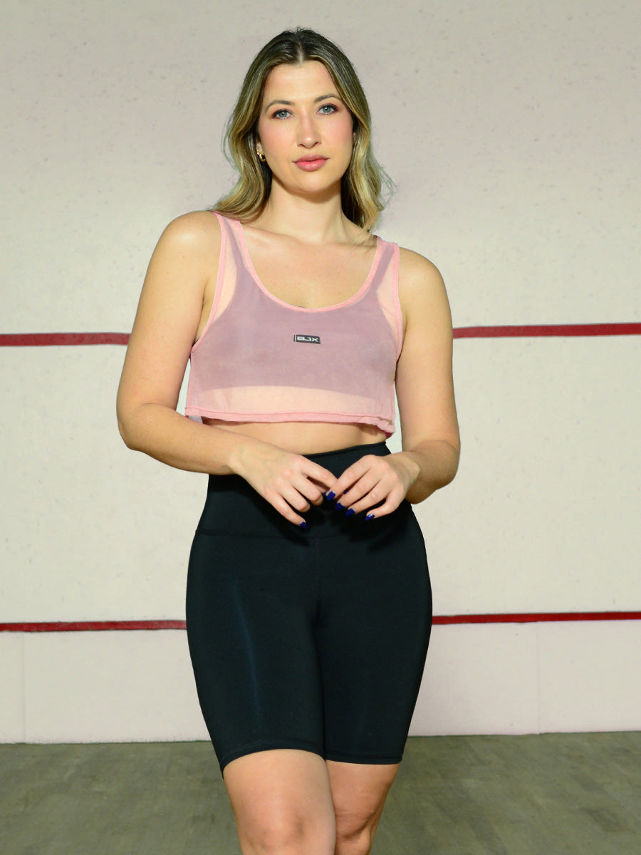 Camiseta deportiva en malla tipo crop top